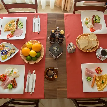 Andreea Mamaia Nord Guest house