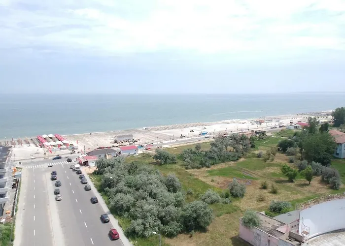 Andreea Mamaia Nord Konukevi 3*