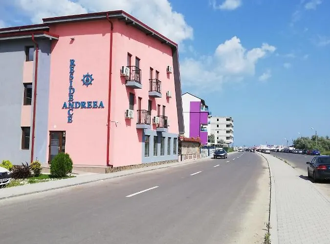 Andreea Mamaia Nord Konukevi